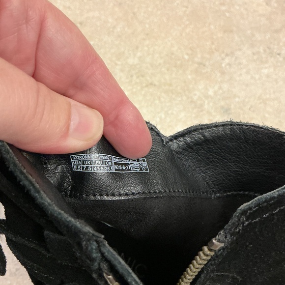 Vionic black suede ankle zip booties tie SZ 9.5 - Picture 7 of 9